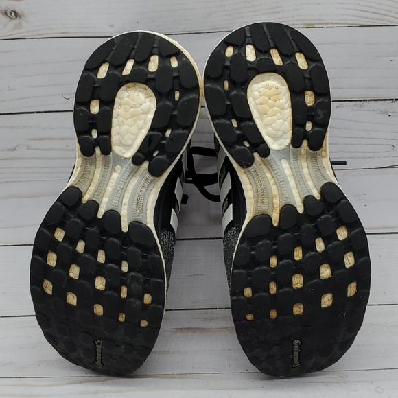 ADIDAS MEN'S SHOES - Picture 7 of 8